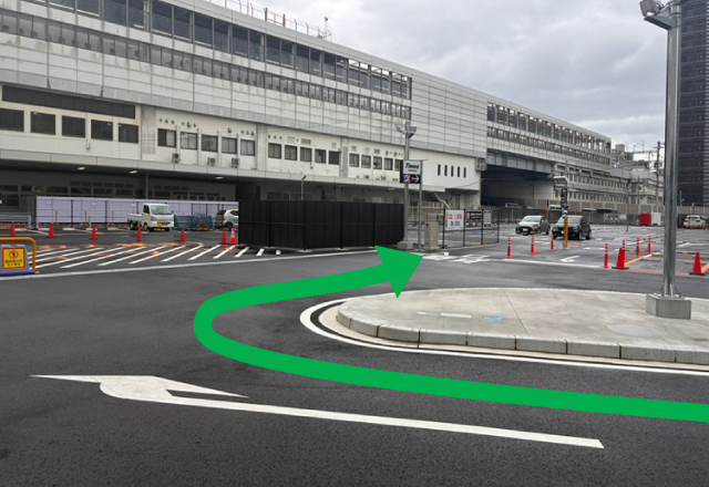 広島駅北口駐車場入口2