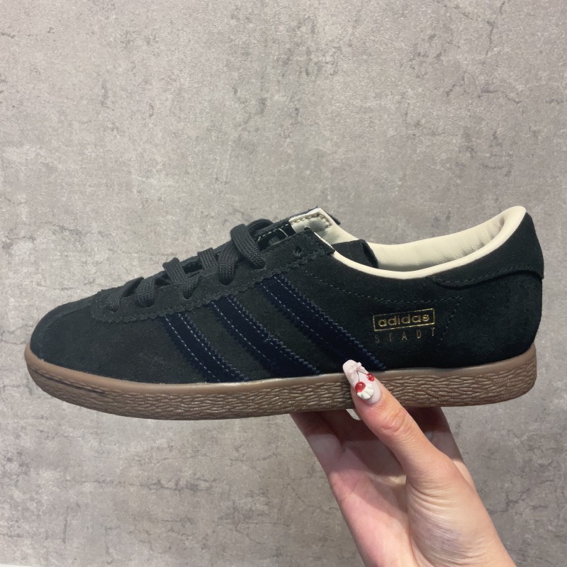 【ADIDAS】 アディダス STADT CORE/NIGH/GUM5 国内発送 ADIDAS】 アディダス STADT シュタット JR2077 ABC-MART限定