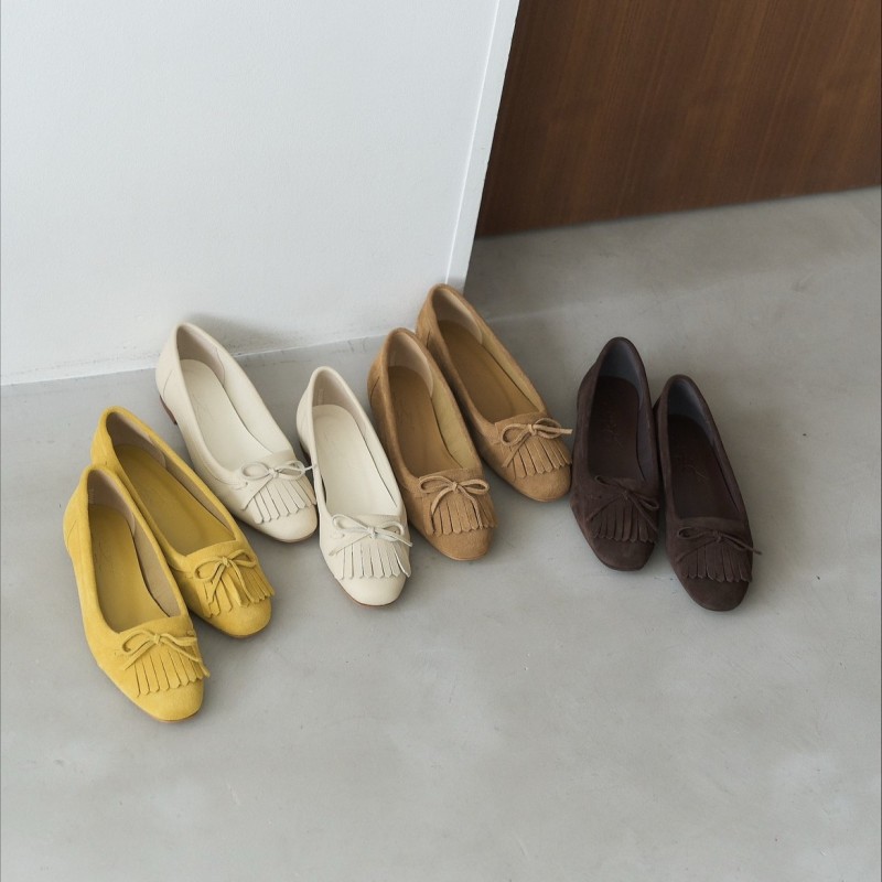 ショップニュース - レザーキルトタッセルフラット | minamoa・ekie