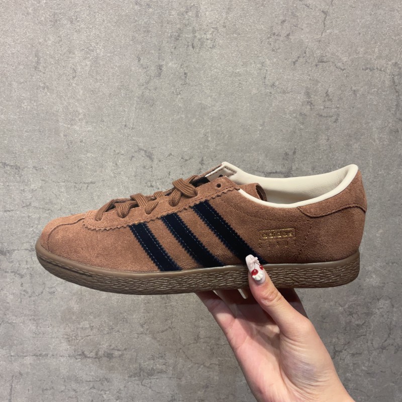 ★大人気★adidas STADT アディダス adidas STADT （CORE BLACK/FTWR WHITE/GOLD
